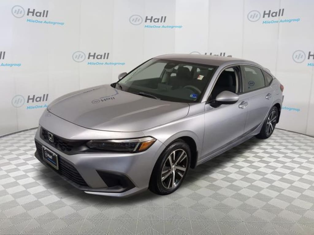 Used 2024 Honda Civic LX Hatchback