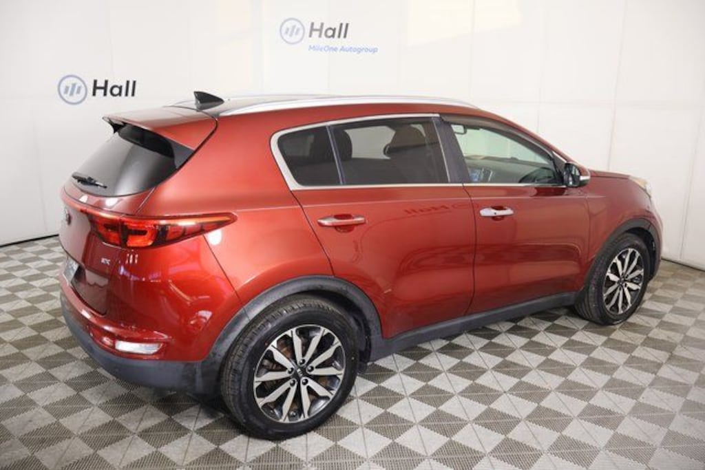 Used 2017 Kia Sportage EX SUV