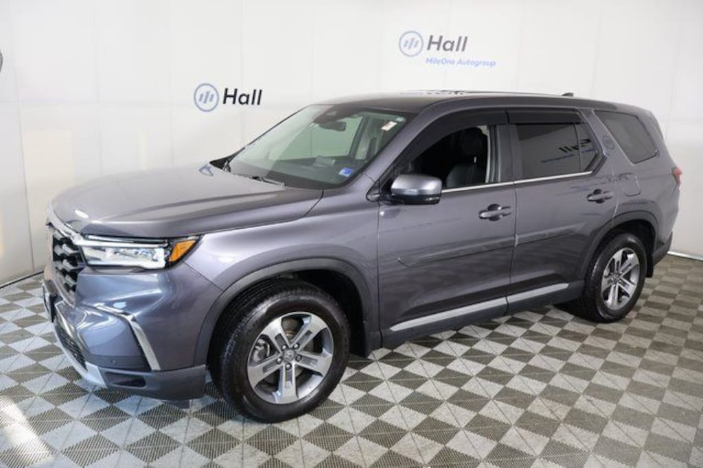 Used 2025 Honda Pilot EX-L SUV