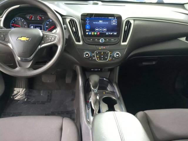 Photo 18