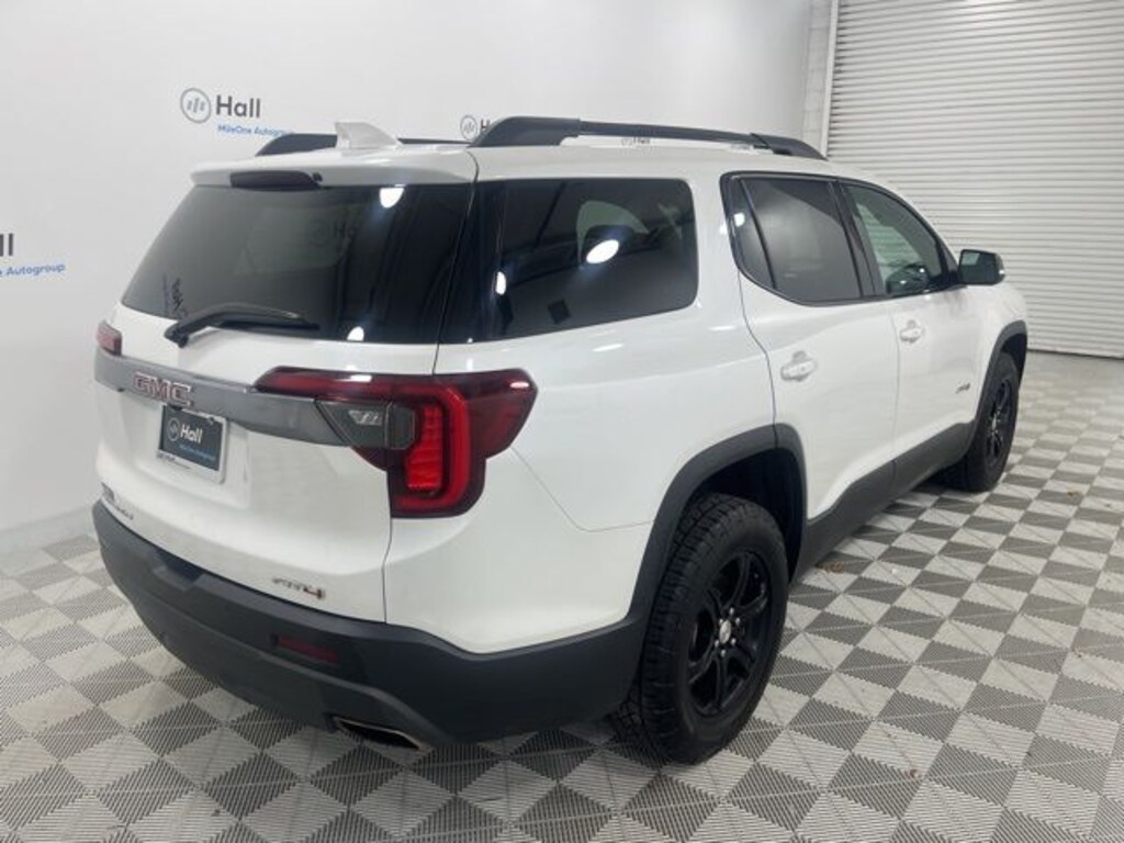 Used 2023 GMC Acadia AT4 SUV
