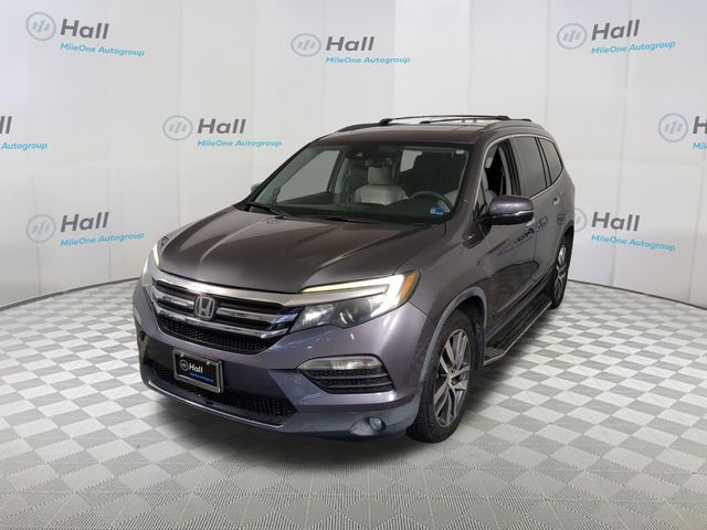 2017 Honda Pilot 2WD Touring's photo