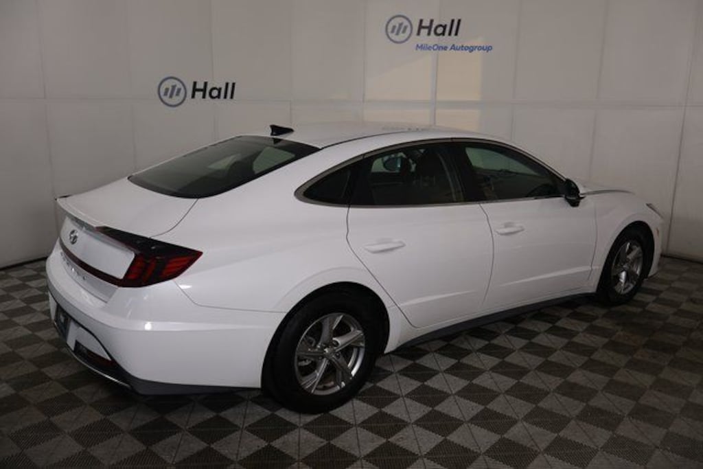 Used 2023 Hyundai Sonata SE Sedan