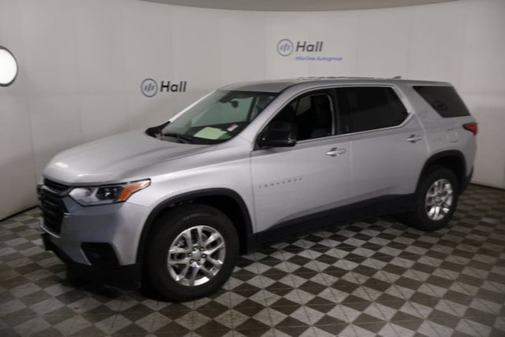 Used 2021 Chevrolet Traverse LS SUV