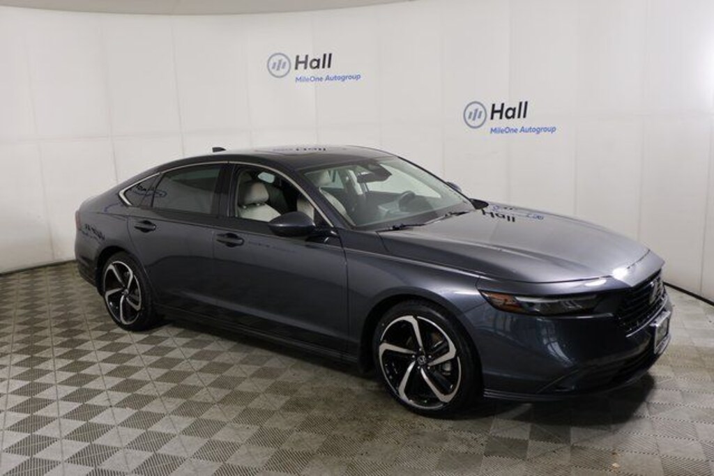 Used 2024 Honda Accord EX Sedan