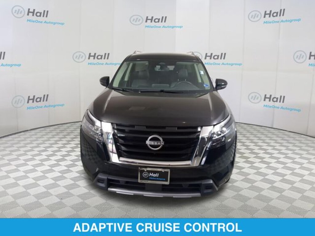Used 2025 Nissan Pathfinder SL SUV