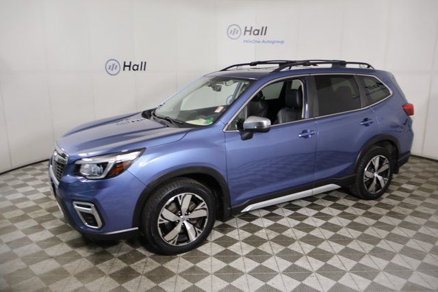 2020 Subaru Forester Touring's photo