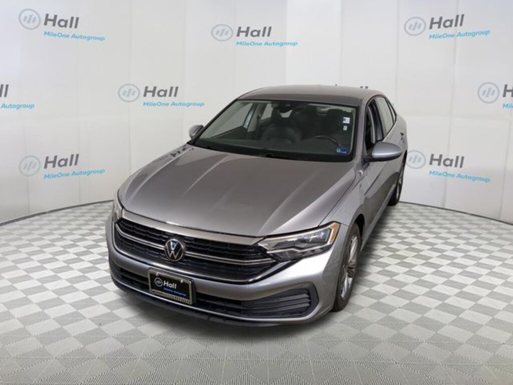 Used 2024 Volkswagen Jetta 1.5T SE Sedan