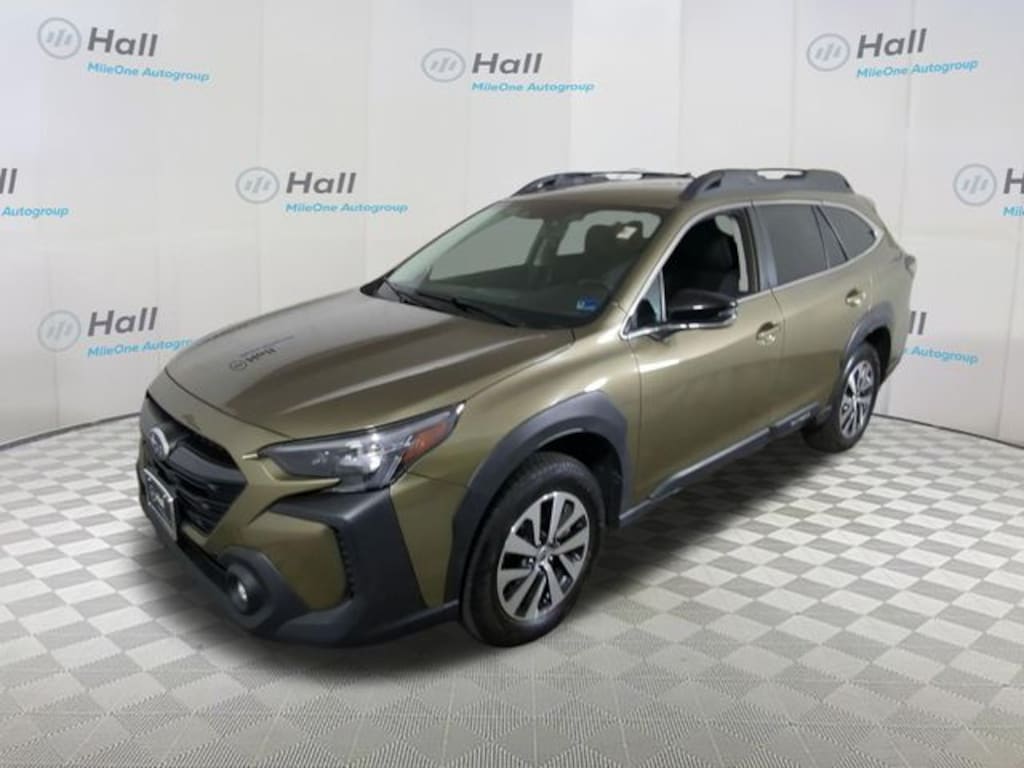 Used 2025 Subaru Outback Premium SUV