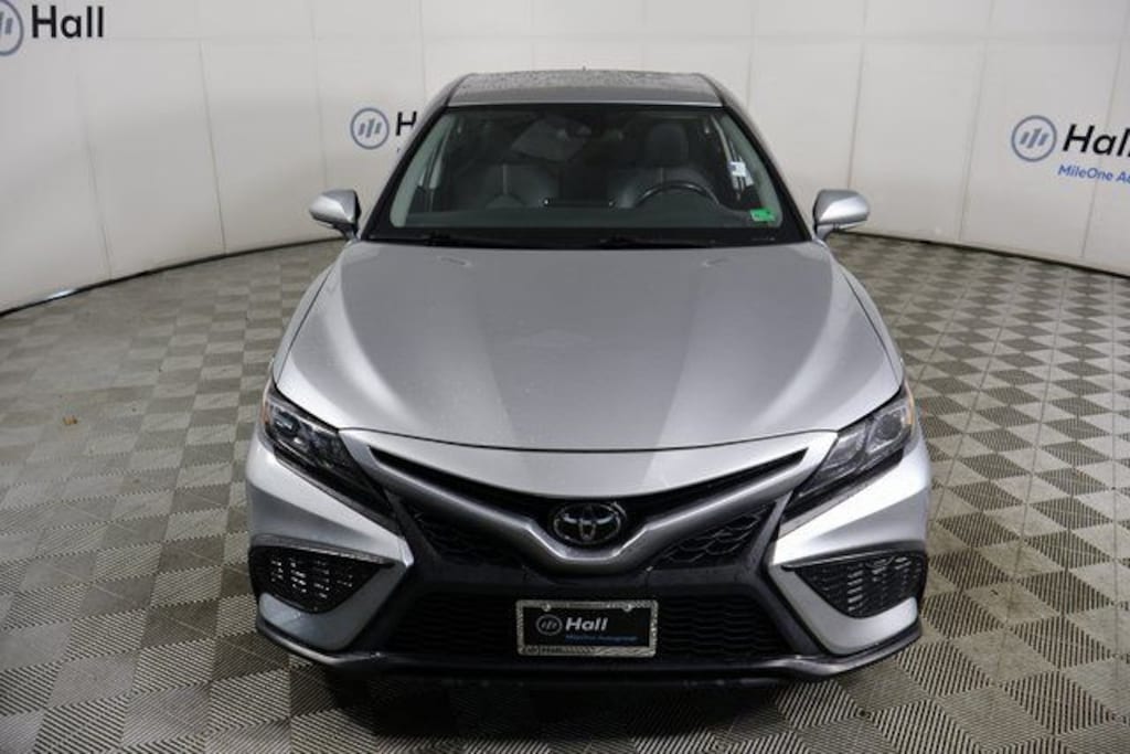 Used 2023 Toyota Camry SE Sedan