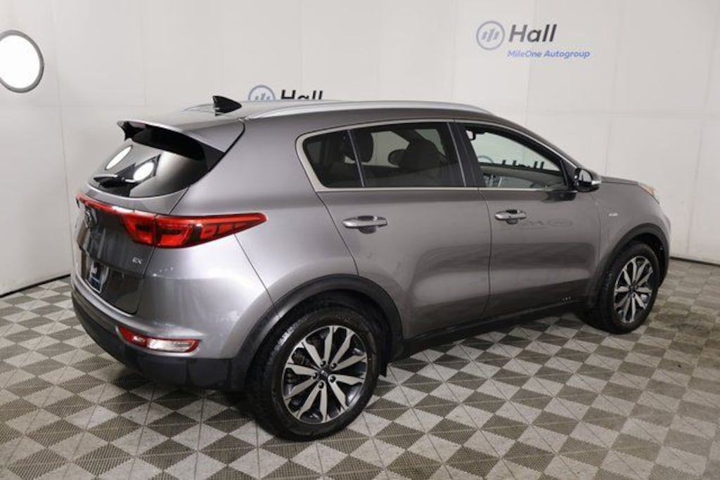 Used 2017 Kia Sportage EX SUV