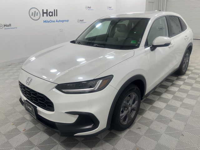 2026 Honda HR-V LX's photo