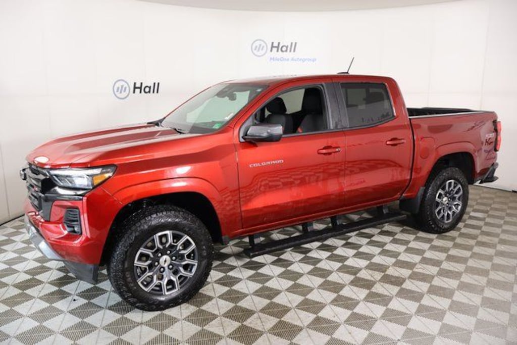 Used 2025 Chevrolet Colorado Z71 Truck