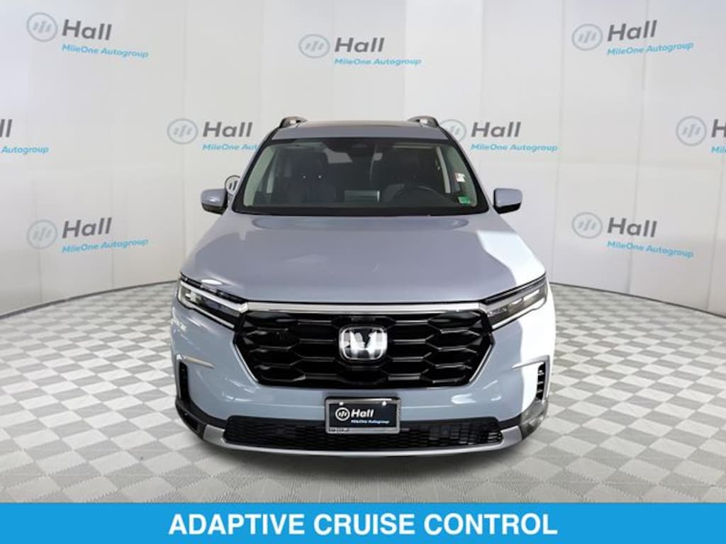 Used 2025 Honda Pilot Touring SUV