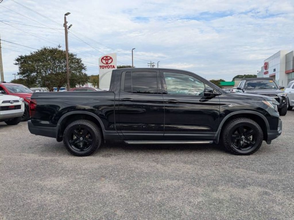 Used 2022 Honda Ridgeline Black Edition Truck