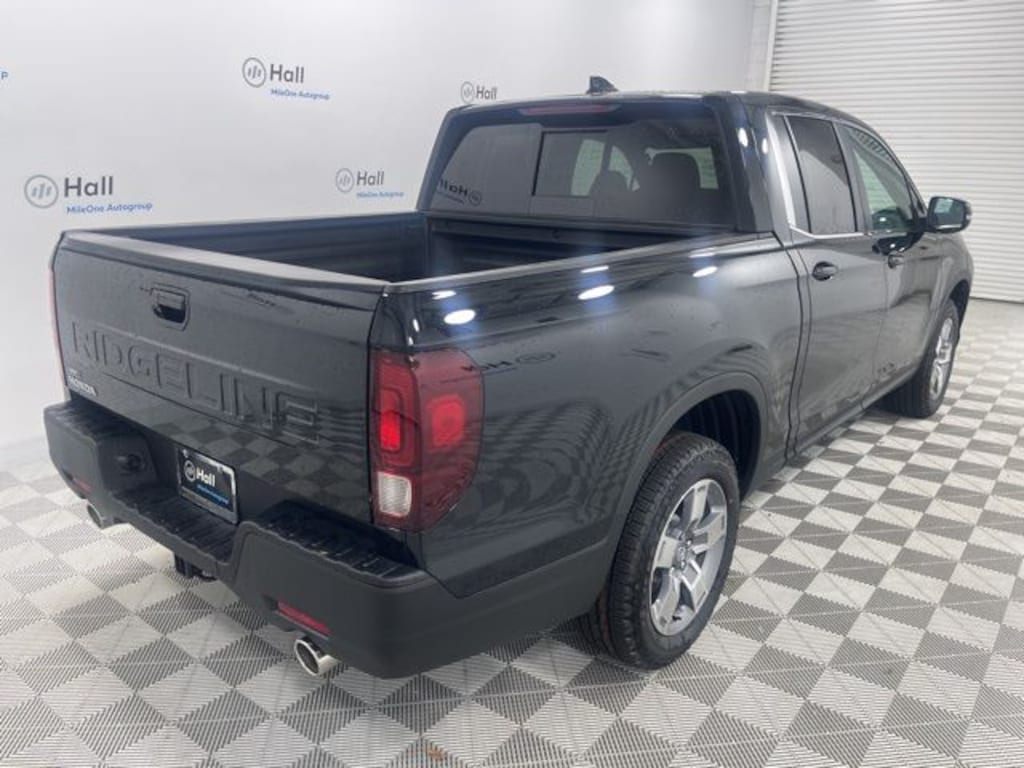 Used 2025 Honda Ridgeline RTL Truck