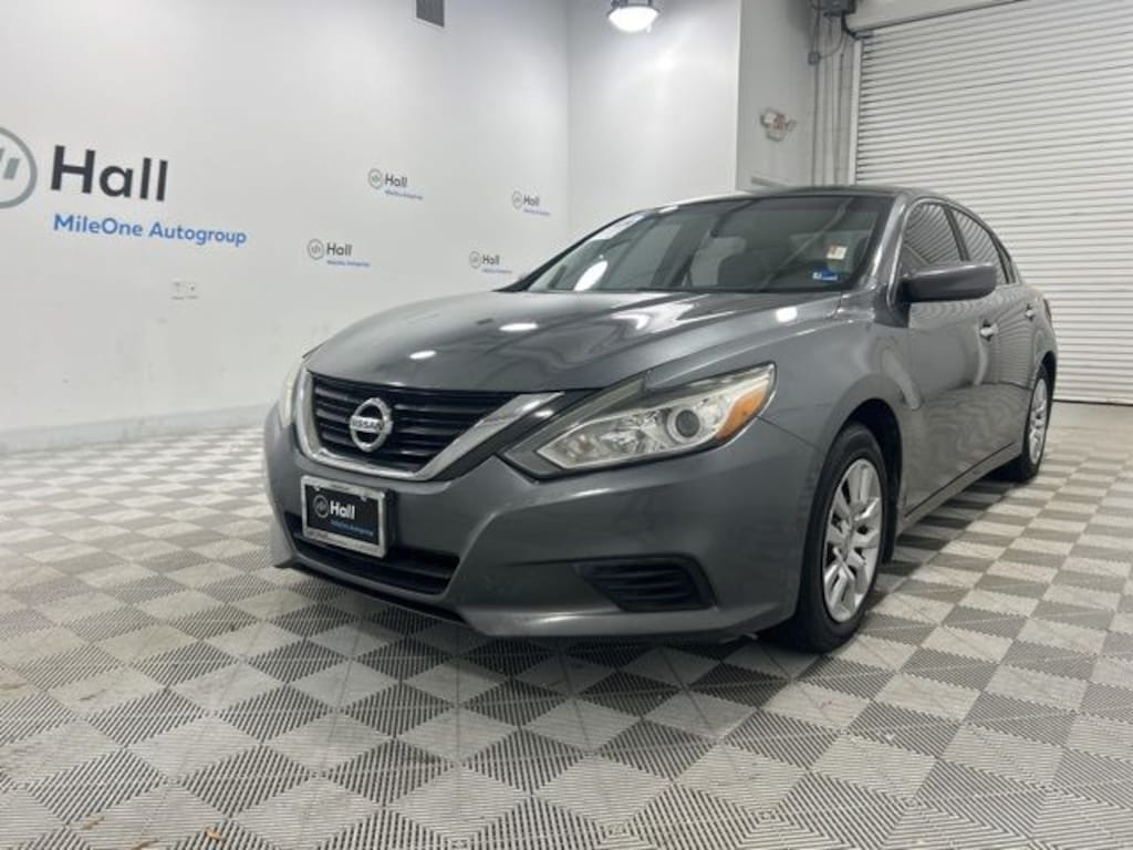 Used 2016 Nissan Altima 2.5 S Sedan