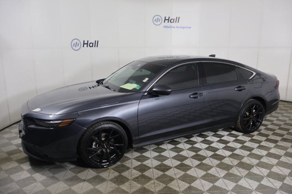 Used 2024 Honda Accord EX Sedan