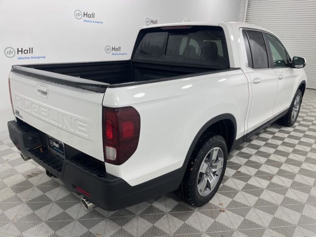New 2026 Honda Ridgeline RTL Truck Crew Cab
