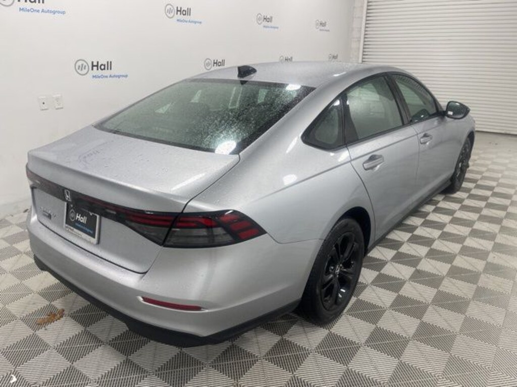 New 2025 Honda Accord SE Sedan