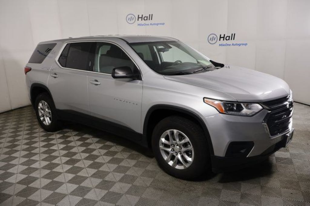 Used 2021 Chevrolet Traverse LS SUV