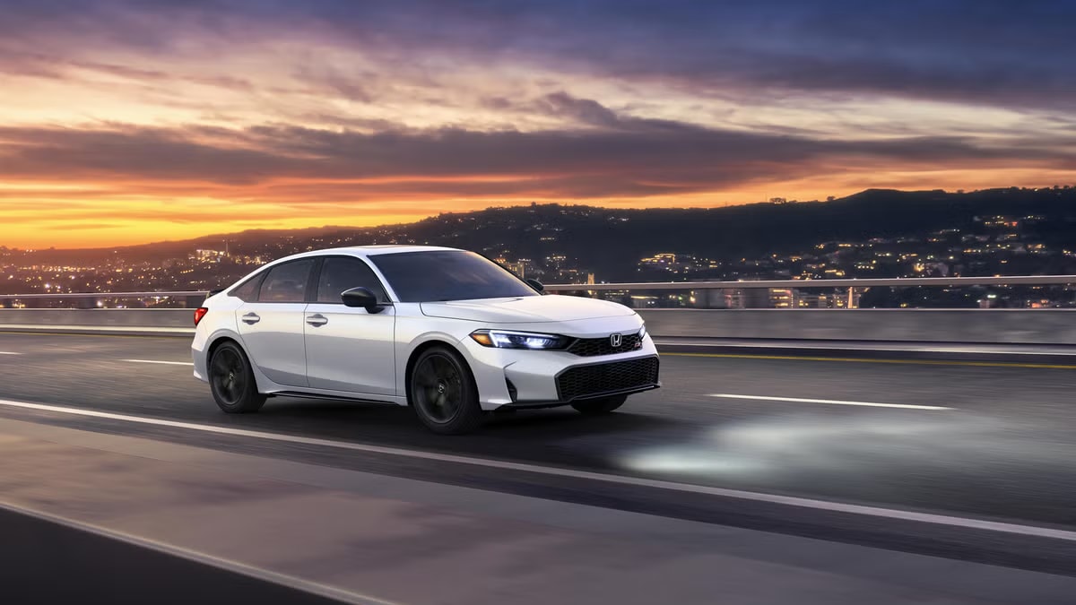 2025-honda-civic-si-highway.png
