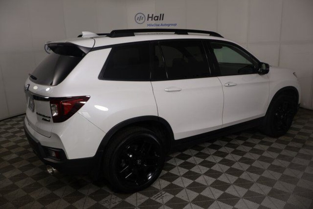 Used 2024 Honda Passport Black Edition SUV