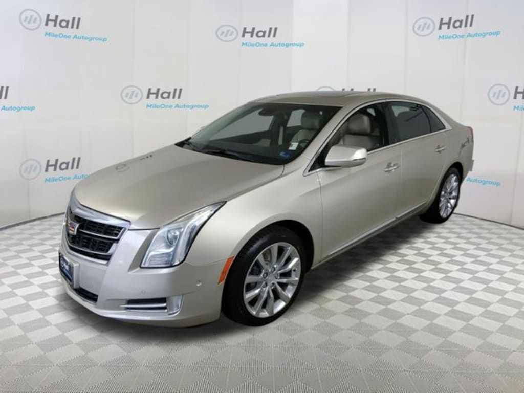 Used 2016 Cadillac XTS Luxury Sedan