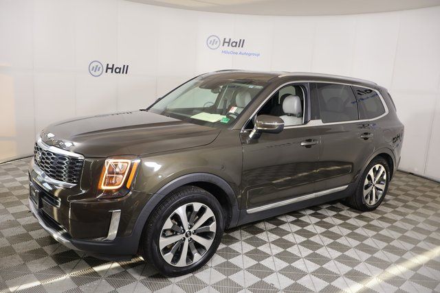 2021 Kia Telluride EX's photo