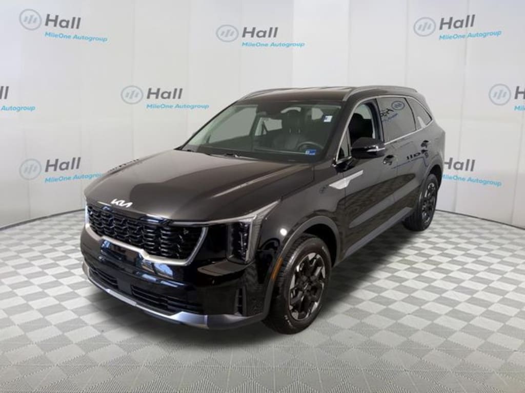 Used 2025 Kia Sorento S SUV