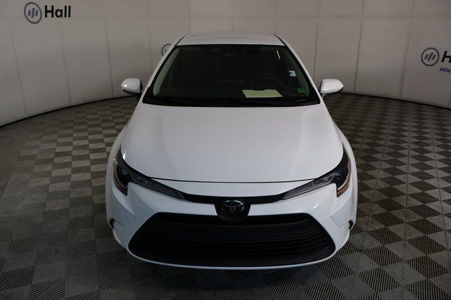 Used 2023 Toyota Corolla LE with VIN 5YFB4MDE7PP054924 for sale in Northfield, Minnesota