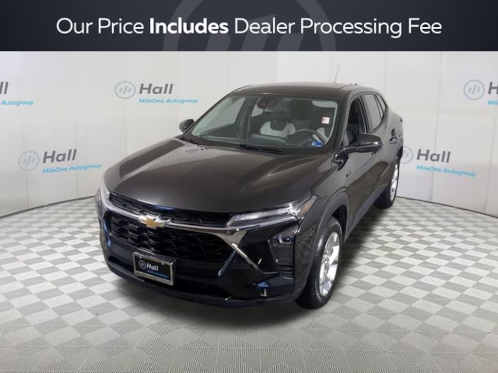 Used 2024 Chevrolet Trax LS SUV