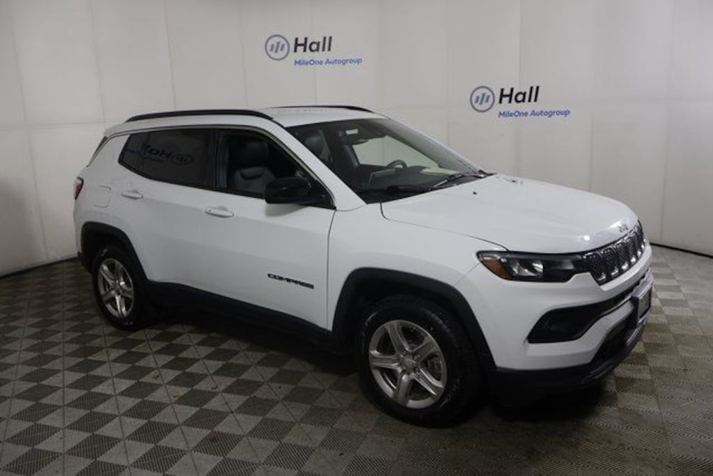 Used 2024 Jeep Compass Latitude SUV