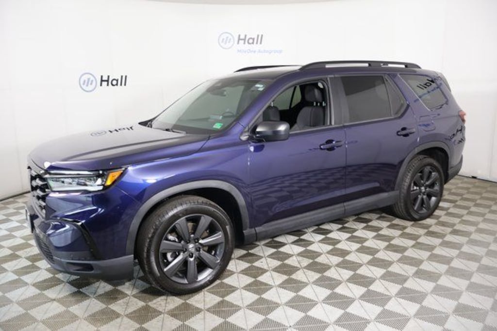 Used 2024 Honda Pilot Sport SUV
