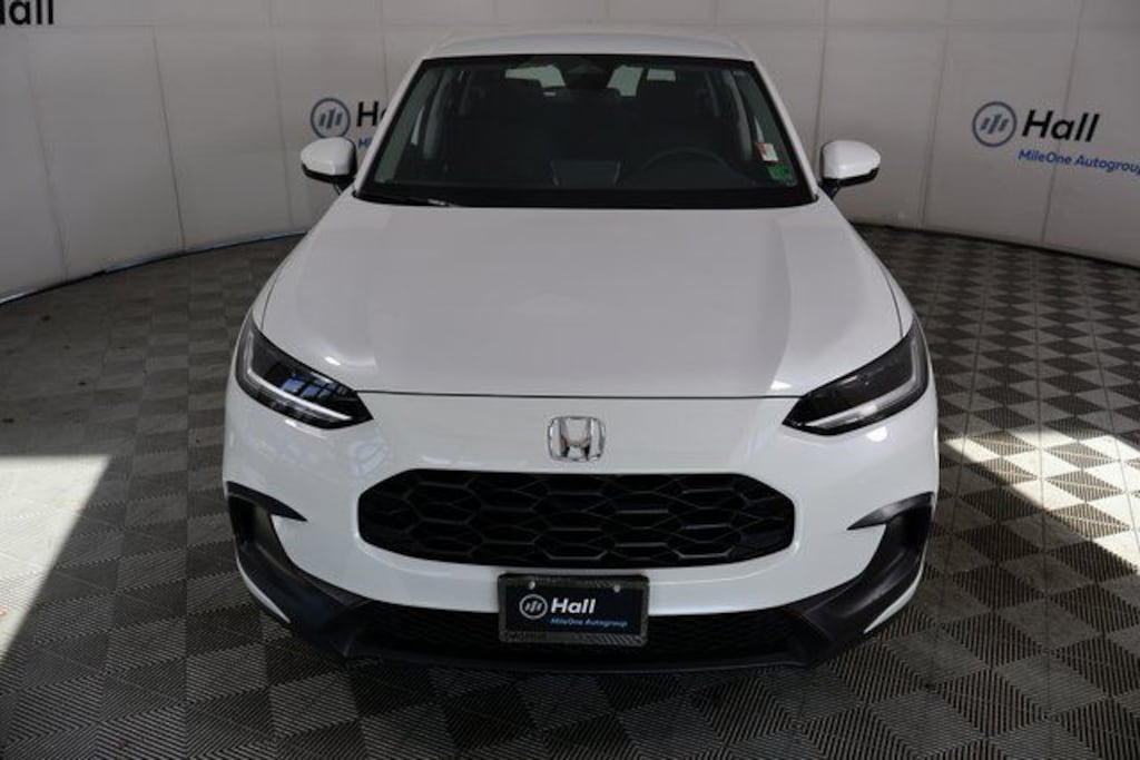 Used 2025 Honda HR-V LX SUV