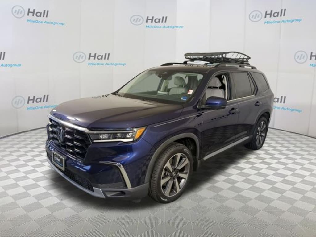 Used 2023 Honda Pilot Elite SUV
