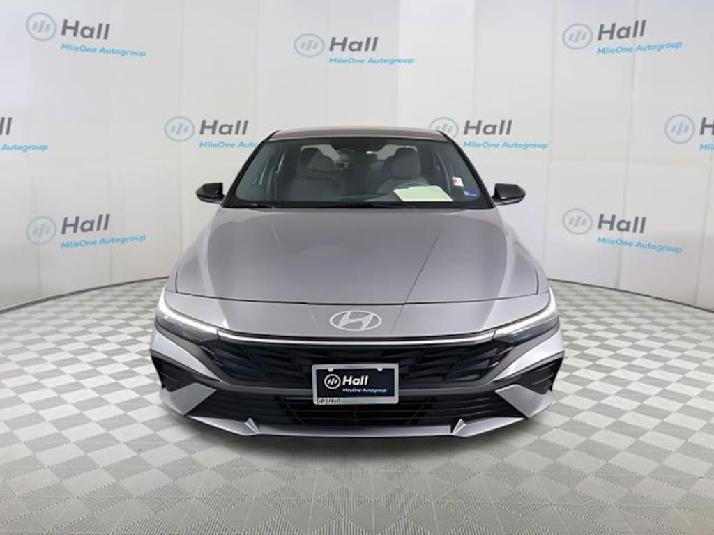 Used 2025 Hyundai Elantra SEL Sport Sedan