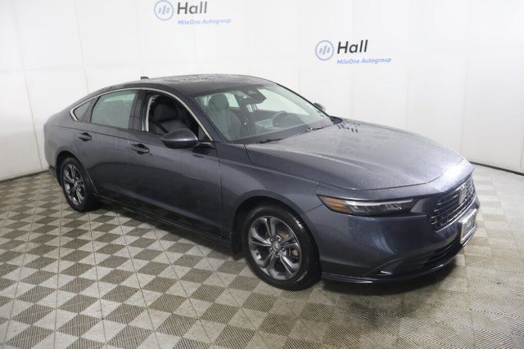 Used 2024 Honda Accord EX Sedan