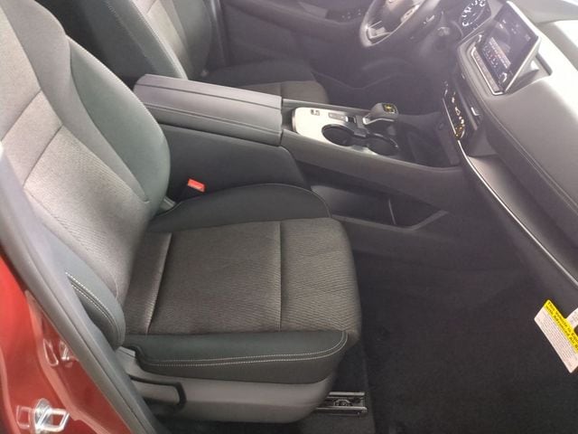 2026 Nissan Rogue SV - Photo 25