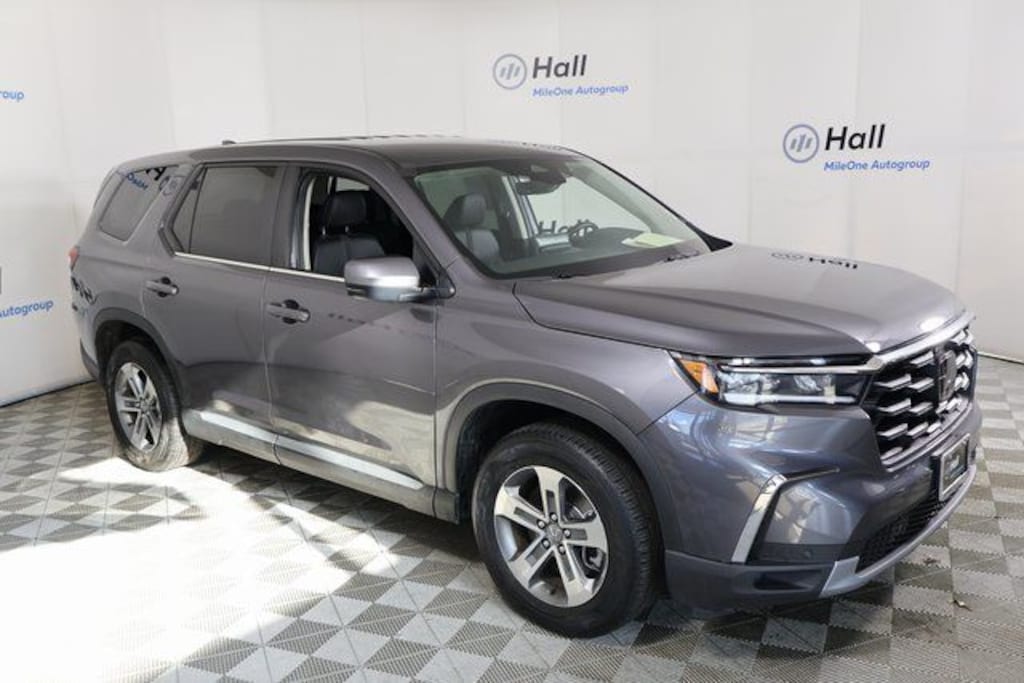Used 2025 Honda Pilot EX-L SUV