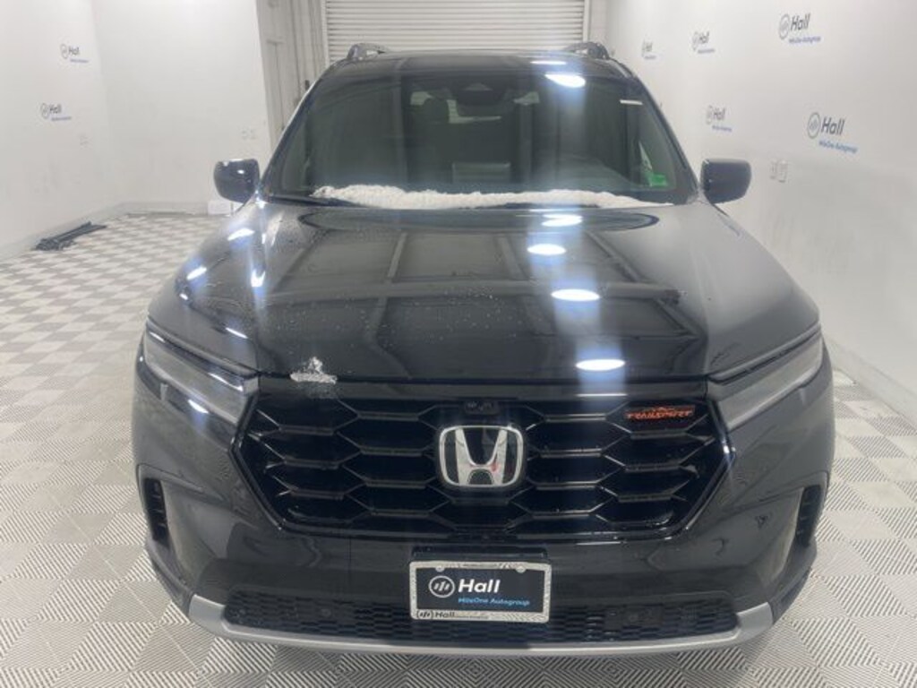 New 2025 Honda Pilot TrailSport SUV