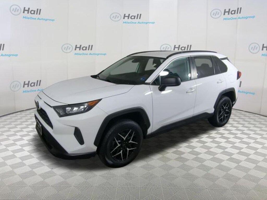 Used 2021 Toyota RAV4 LE SUV