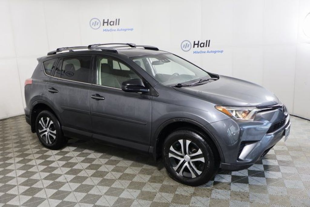 Used 2017 Toyota RAV4 LE SUV