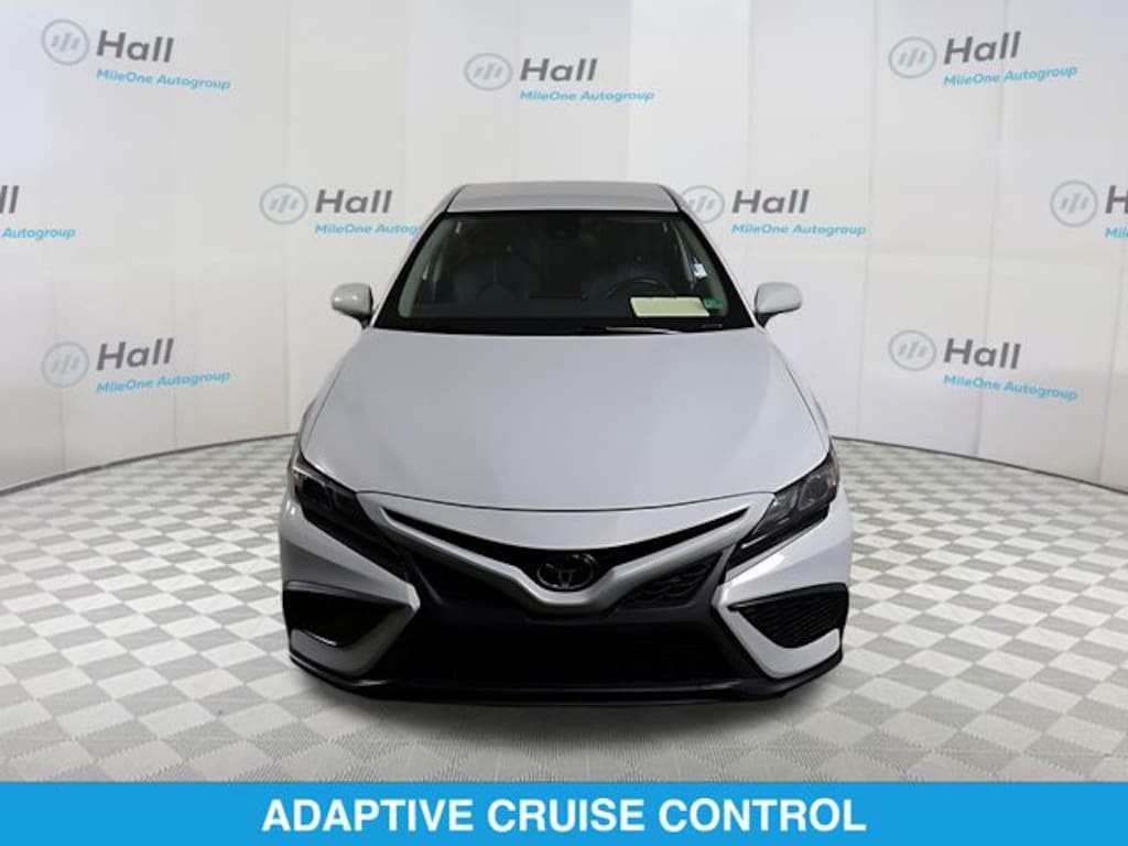 Used 2023 Toyota Camry SE Sedan