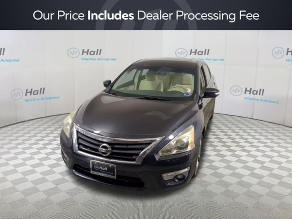 Used 2013 Nissan Altima 2.5 SV Sedan
