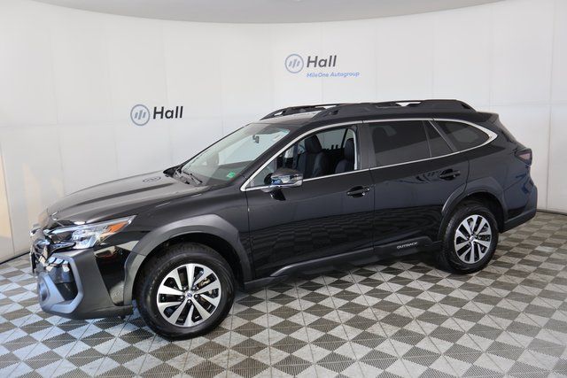 2024 Subaru Outback Premium's photo