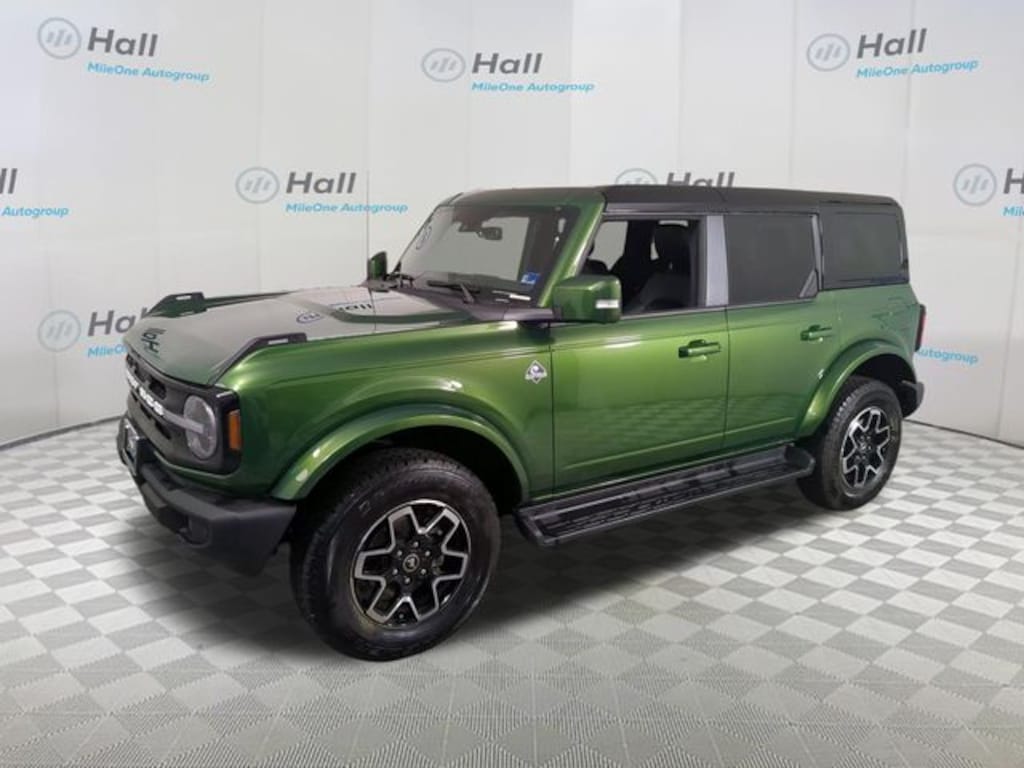 Used 2025 Ford Bronco Outer Banks SUV