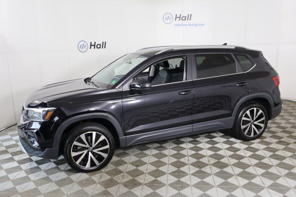 Used 2024 Volkswagen Taos 1.5T SE SUV