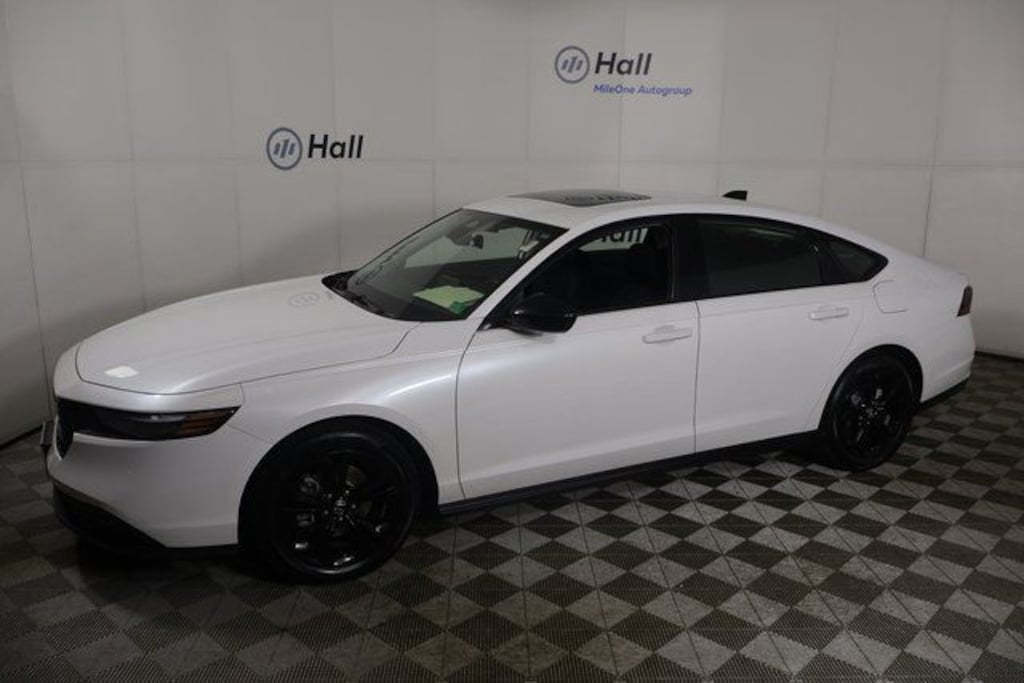 Used 2025 Honda Accord SE Sedan