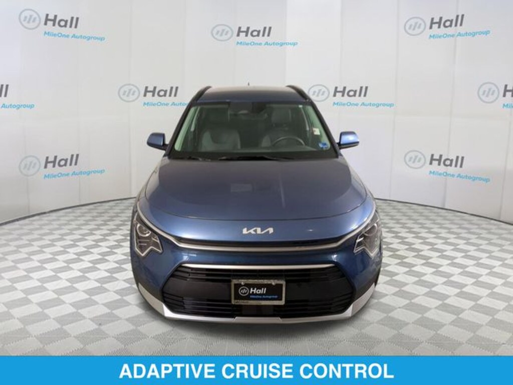 Used 2023 Kia Niro EX SUV